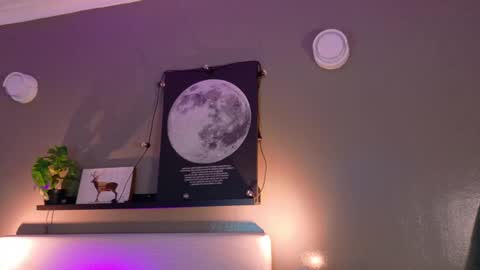 Nicole  Connection time 220pm-910pmCol online show from September 28, 2025, 11:48 am