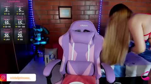 Cristal  online show from February 4, 2026, 10:36 pm