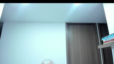 sofia online show from July 26, 2026, 3:47 am