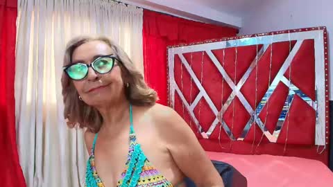 Snapshot of cristalmature chatting on May 29, 2026, 12:58 pm cristalmature online show from May 29, 2026, 12:58 pm