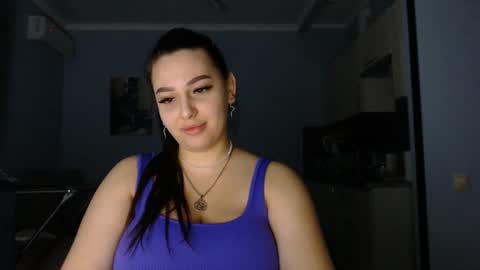 Snapshot of cristalnight chatting on December 1, 2024, 4:29 pm cristalnight online show from December 1, 2024, 4:29 pm