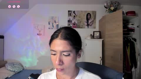 veronika online show from March 28, 2026, 3:50 am