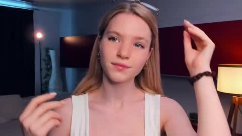 Cristas online show from May 22, 2026, 10:54 am