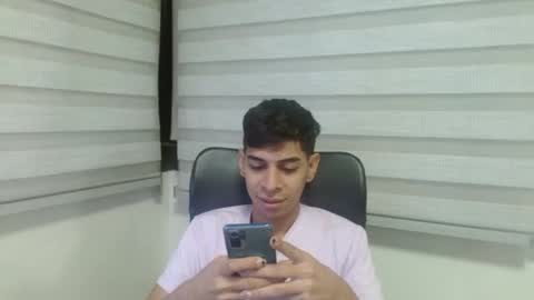 Snapshot of cristhian_slytherin chatting on September 28, 2025, 4:40 am cristhian online show from September 28, 2025, 4:40 am