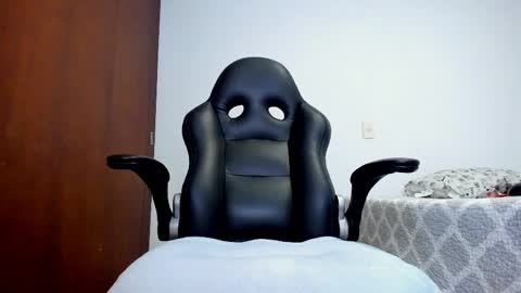 Cristian  online show from April 7, 2026, 7:36 pm