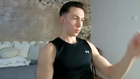 CristianoHailey online show from March 19, 2026, 8:29 am