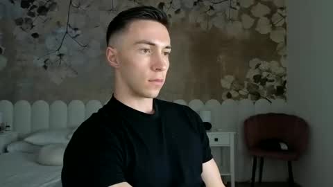 Snapshot of cristianovilla chatting on May 7, 2026, 8:36 pm CristianoHailey online show from May 7, 2026, 8:36 pm