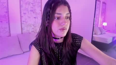 C R I S T I N online show from May 27, 2026, 2:30 am