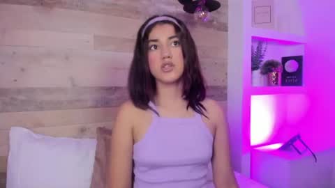 Snapshot of cristin_collins chatting on July 28, 2026, 2:40 am C R I S T I N online show from July 28, 2026, 2:40 am