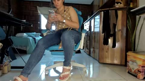 Julieta online show from July 5, 2026, 6:15 pm