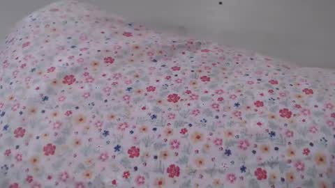 cristiyna36 online show from April 9, 2026, 12:32 pm