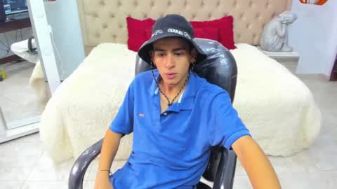 CRISTOFER  online show from March 13, 2026, 6:14 pm