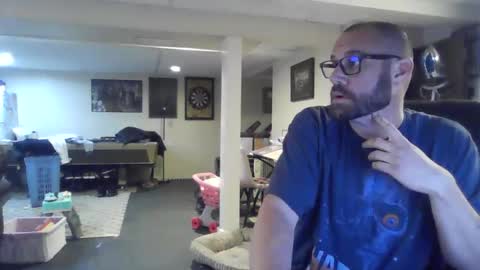 Snapshot of crm400 chatting on May 24, 2026, 1:54 am billybasement online show from May 24, 2026, 1:54 am