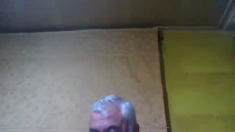 Snapshot of crmperez chatting on December 18, 2024, 3:58 am crmperez online show from December 18, 2024, 3:58 am