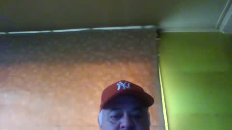 Snapshot of crmperez chatting on January 23, 2025, 8:13 pm crmperez online show from January 23, 2025, 8:13 pm