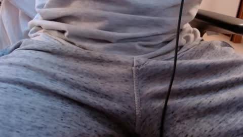 Snapshot of crocken_bisc chatting on October 4, 2025, 4:38 pm crocken_bisc online show from October 4, 2025, 4:38 pm