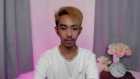 crocodale online show from November 17, 2025, 12:55 pm