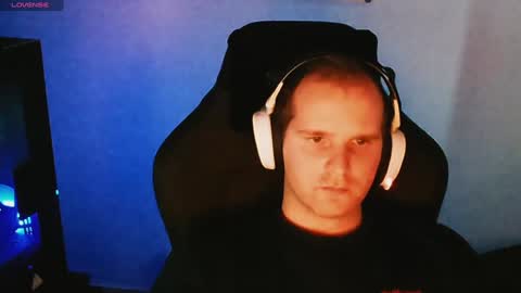 Snapshot of croissant911 chatting on December 11, 2024, 1:06 pm Anderson online show from December 11, 2024, 1:06 pm