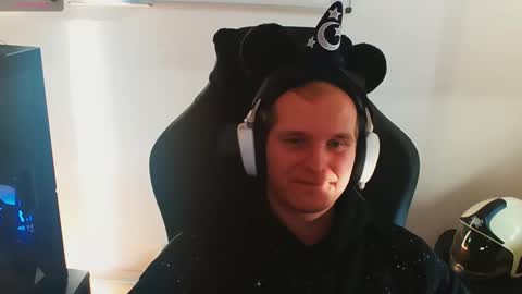 Snapshot of croissant911 chatting on February 17, 2025, 9:56 am Anderson online show from February 17, 2025, 9:56 am