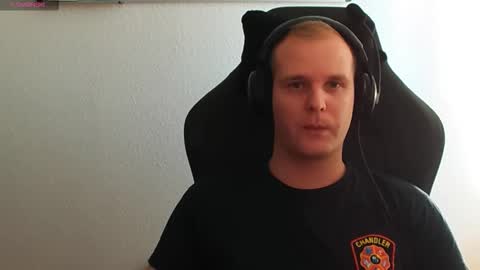 Snapshot of croissant911 chatting on September 11, 2025, 12:05 pm Anderson online show from September 11, 2025, 12:05 pm