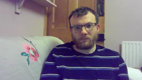 Snapshot of cropper4fun chatting on December 18, 2025, 8:37 pm Cropper online show from December 18, 2025, 8:37 pm