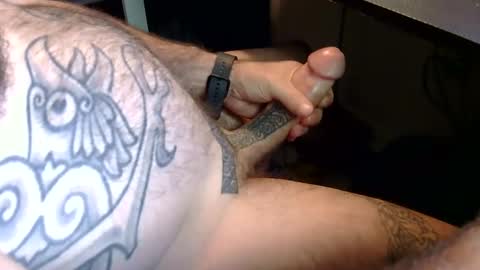 Snapshot of crucifux69 chatting on October 3, 2025, 5:32 pm Crucifux online show from October 3, 2025, 5:32 pm