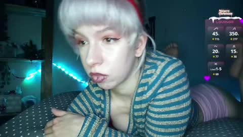 Snapshot of cruellagoth chatting on December 24, 2024, 5:34 pm Cruella online show from December 24, 2024, 5:34 pm