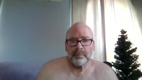 Snapshot of cruising_guy chatting on April 27, 2026, 12:58 pm fun guy online show from April 27, 2026, 12:58 pm