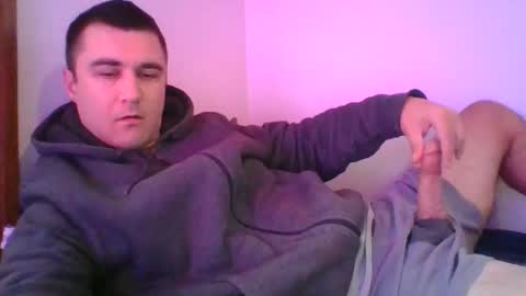 Crush380 online show from December 29, 2024, 6:05 pm