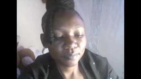 Snapshot of crusherbae chatting on September 16, 2025, 5:08 am crusherbae online show from September 16, 2025, 5:08 am