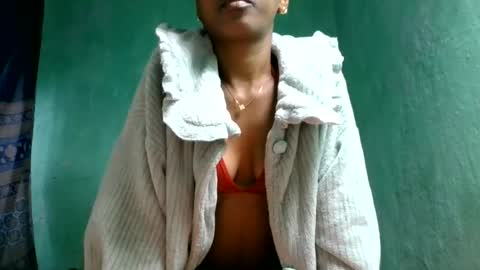 crushlove069 online show from July 17, 2026, 5:18 pm