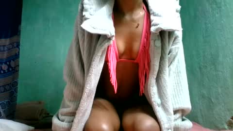 crushlove069 online show from July 18, 2026, 4:44 pm