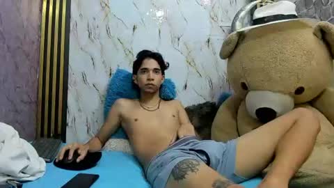 cruzito_hot_x21 online show from July 28, 2026, 3:32 pm