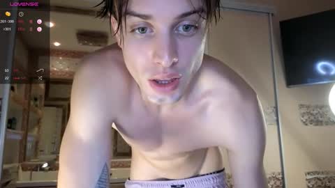 Lin inst lingoodyy online show from September 18, 2025, 9:39 pm