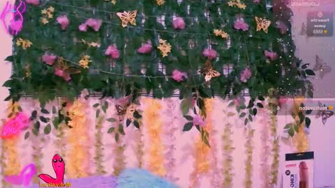 crysrus online show from September 13, 2025, 2:44 am