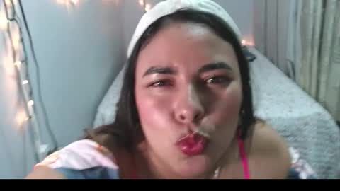Snapshot of crystal_1991 chatting on December 4, 2025, 2:32 am CRYSTAL 1991 online show from December 4, 2025, 2:32 am
