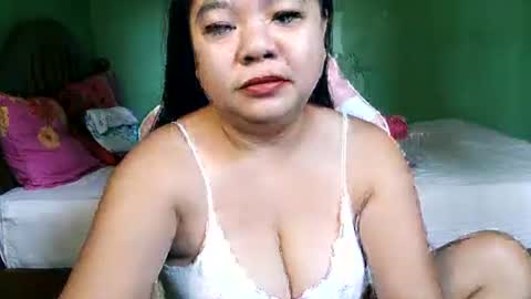 Crys online show from April 16, 2026, 2:01 am