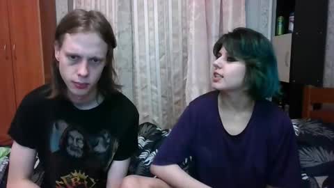 Crystal and Marcl online show from February 9, 2025, 2:28 am