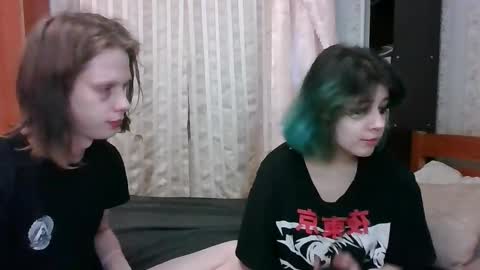 Crystal and Marcl online show from March 8, 2025, 1:03 pm