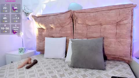 Snapshot of crystal_star16 chatting on January 9, 2025, 10:52 pm Chris online show from January 9, 2025, 10:52 pm