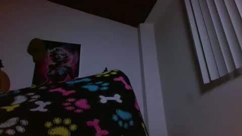 Crystal Blaze online show from February 21, 2026, 9:10 am