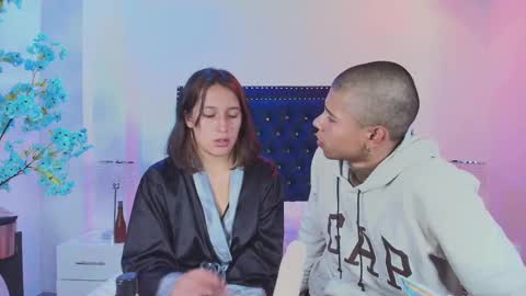 Crystal y Thiago online show from January 26, 2025, 6:17 am