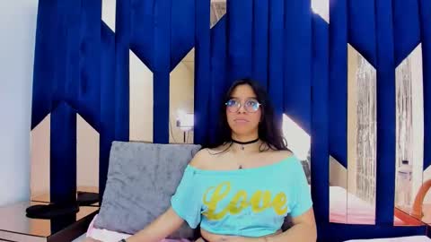 crystalallure online show from May 26, 2026, 11:34 pm