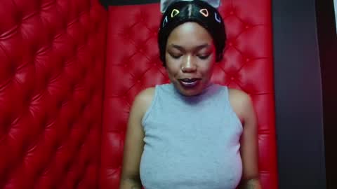 Crystal online show from December 21, 2024, 3:58 am