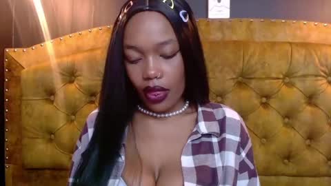 Crystal online show from December 23, 2024, 9:29 pm