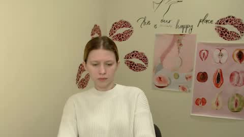 Snapshot of crystalgirl__ chatting on January 24, 2025, 10:32 am Stella online show from January 24, 2025, 10:32 am