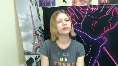 Snapshot of crystalgirl__ chatting on January 29, 2025, 6:54 am Stella online show from January 29, 2025, 6:54 am