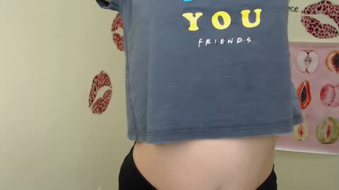 Snapshot of crystalgirl__ chatting on January 31, 2025, 11:56 am Stella online show from January 31, 2025, 11:56 am