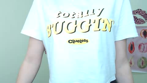 Snapshot of crystalgirl__ chatting on February 13, 2025, 3:35 pm Stella online show from February 13, 2025, 3:35 pm