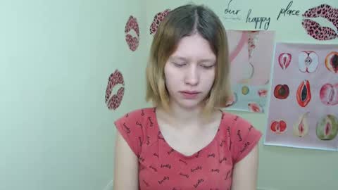 Snapshot of crystalgirl__ chatting on February 25, 2025, 7:09 am Stella online show from February 25, 2025, 7:09 am